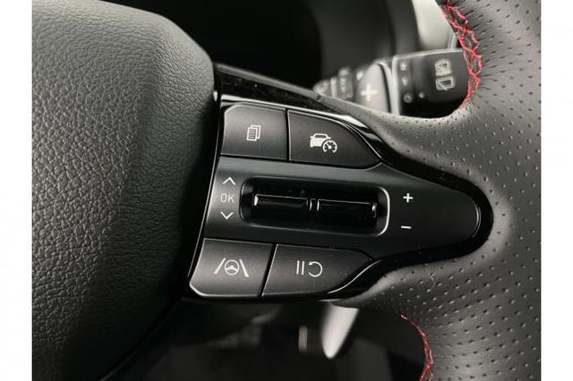 Hyundai i30 N-Line HB 1.5 T-GDI 103kW (140 PS) 7-Gang-DCT 