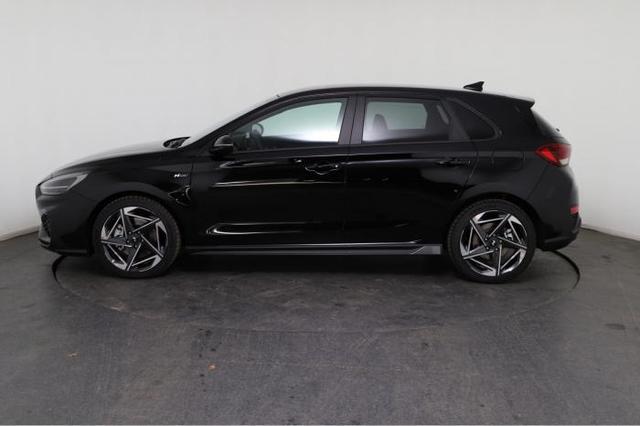Hyundai i30 N-Line HB 1.5 T-GDI 103kW (140 PS) 7-Gang-DCT 