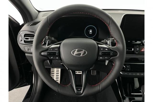 Hyundai i30 N-Line HB 1.5 T-GDI 103kW (140 PS) 7-Gang-DCT 