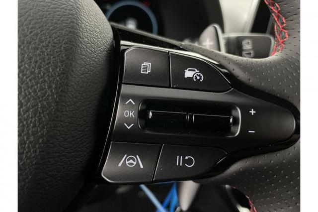 Hyundai i30 N-Line HB 1.5 T-GDI 103kW (140 PS) 7-Gang-DCT 