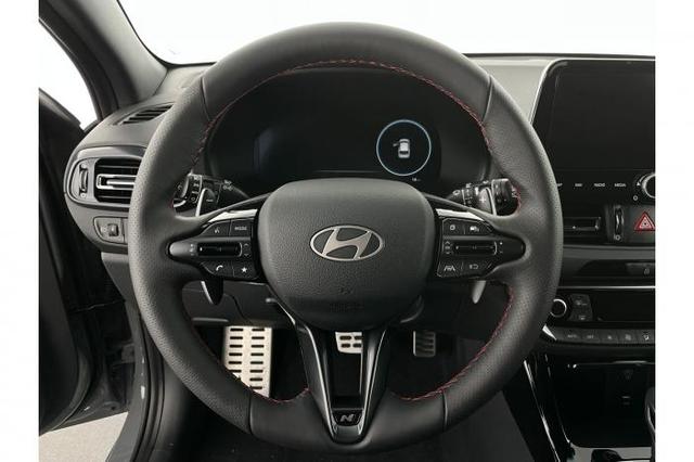 Hyundai i30 Kombi N-Line 1,5 T-GDi 103 kW (140 PS) 7-Gang-DCT 