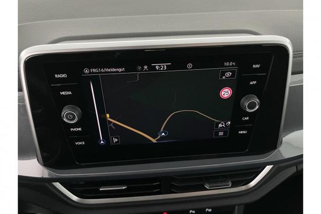 Volkswagen T-Roc 1.5 TSI Style *AHK*NAVI*ACC*LED*SHZ*PDC* 