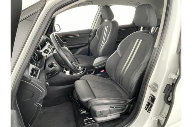 BMW 2er 218d Sportline xDrive 110kW (150 PS) 