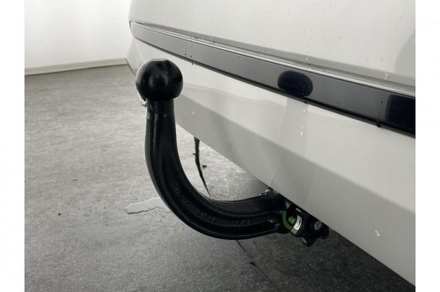 BMW 2er 218d Sportline xDrive 110kW (150 PS) 