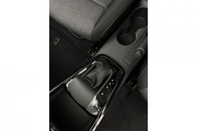 Kia Stonic LX Plus 1.0 T-GDI 74kW (100 PS) 7-Gang-DCT 