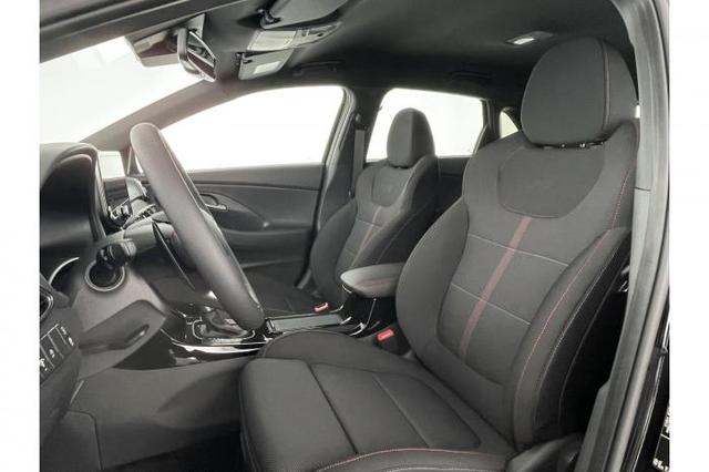 Hyundai i30 N-Line HB 1.5 T-GDI 103kW (140 PS) 7-Gang-DCT 