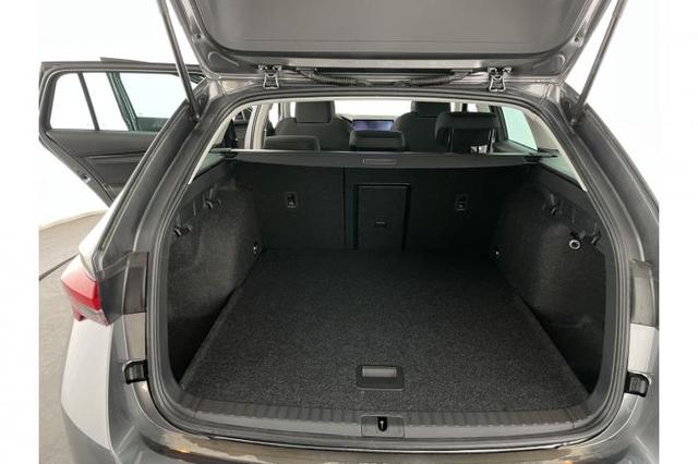 Skoda Octavia Combi Selection 2.0 TDI 110kW (150 PS) 7-Gang-DSG 