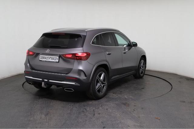 Mercedes-Benz GLA AMG Line GLA-Klasse 220 d 4MATIC *PANO*AHK*NAVI*LED*SHZ*PDC* 