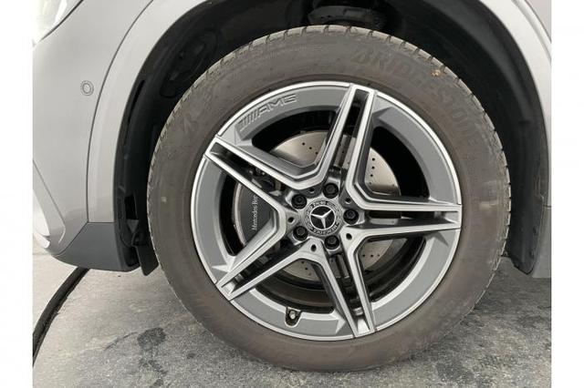 Mercedes-Benz GLA AMG Line GLA-Klasse 220 d 4MATIC *PANO*AHK*NAVI*LED*SHZ*PDC* 