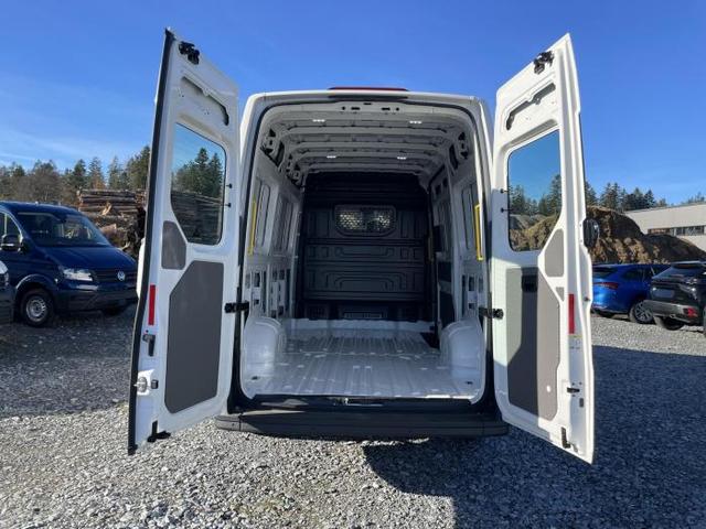 Volkswagen Crafter Kastenwagen Kasten 35 L3H3 2.0 TDI 103kW (140 PS) 6-Gang-Schaltgetriebe 