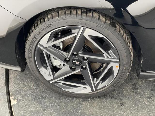 Hyundai i30 Kombi N-Line 1,5 T-GDi 103 kW (140 PS) 7-Gang-DCT 