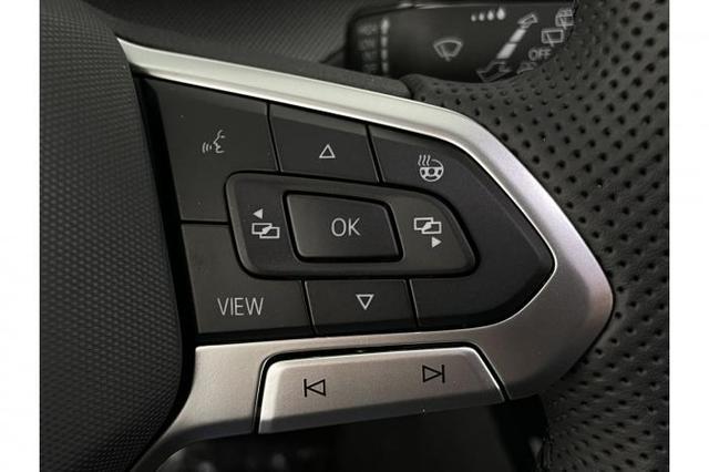 Volkswagen Golf R-Line Limited Limousine 1.5 TSI 110kW (150 PS) 6-Gang Schaltgetriebe 