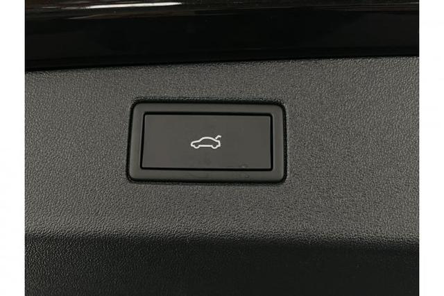 Volkswagen Tiguan Limited Edition 1.5 eTSI 110kW (150 PS) 7-Gang-DSG 