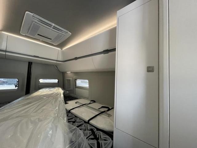 Volkswagen Grand California 680 2.0 TDI 4Motion *AHK*NAVI*LED*SHZ*PDC*Kamera* 