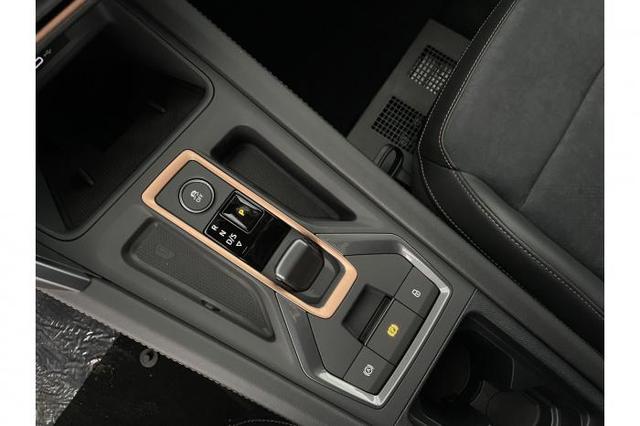 Cupra Formentor VZ 2.0 TSI 245kW (333 PS) 4Drive 7-Gang-Doppelkupplungsgetriebe DSG 