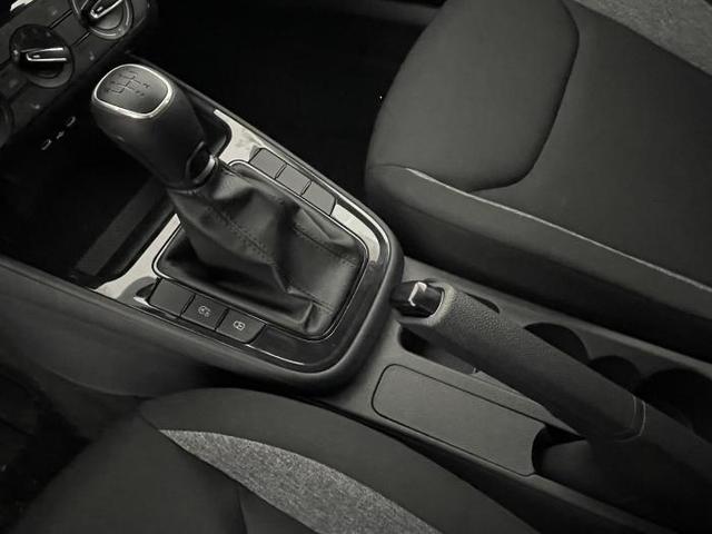 Skoda Fabia Essence 1.0 TSI 70kW (95 PS) 5-Gang Schaltgetriebe 