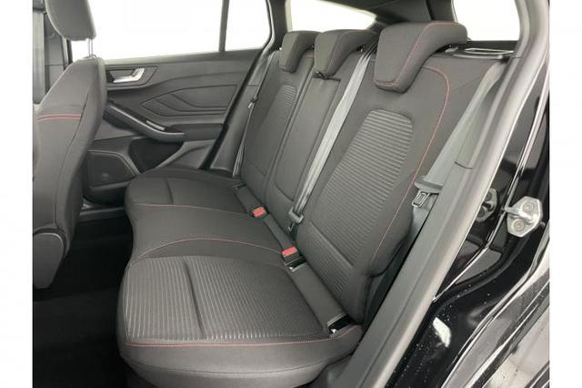 Ford Focus Turnier ST-Line X 1.0 EcoBoost Hybrid 114kW (155 PS) 7-Gang-Automatikgetriebe 