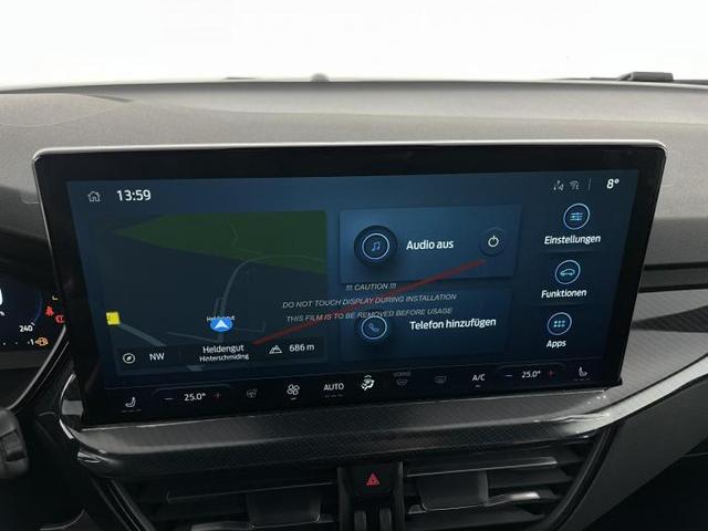 Ford Focus Turnier ST-Line X 1.0 EcoBoost Hybrid 114kW (155 PS) 7-Gang-Automatikgetriebe 