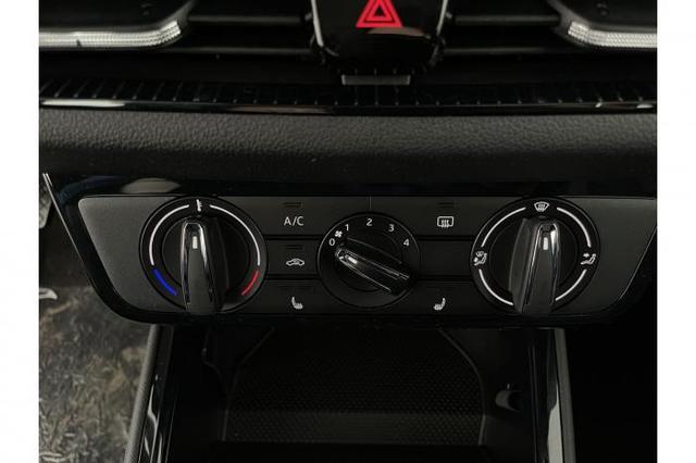 Skoda Fabia Limited Edition 1.0 TSI 70 KW (95 PS) 5-Gang Schaltgetriebe 