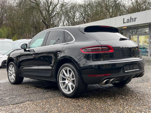 Porsche / Macan / Schwarz / / / S3,0 Ltr. - 250 kW KAT