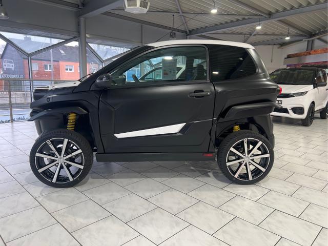 Aixam / e´Scouty Mega / Weiß / / / Kamera 