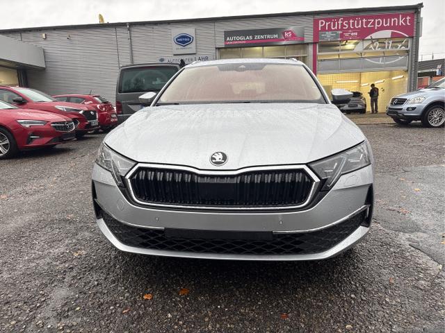 Skoda / Octavia Combi / / / / 