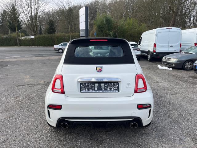 Abarth / 500 / Weiß / / / 500C 1.4 T-Jet 16V 595C Turismo mit generalüberholtem Motor