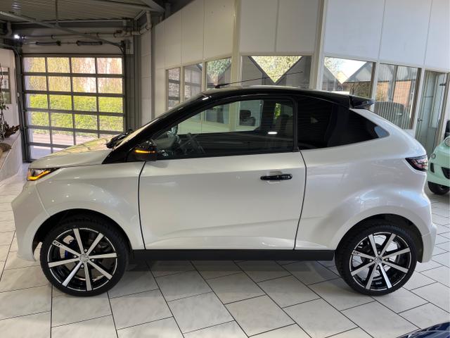 Aixam / Ambition Coupe GTi E5+ / Weiß / / / Aixam Ambition Coupé GTi E5+