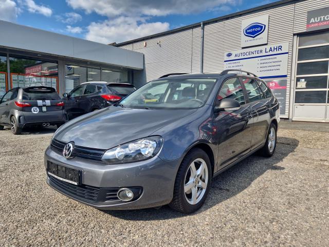 Volkswagen Golf - 