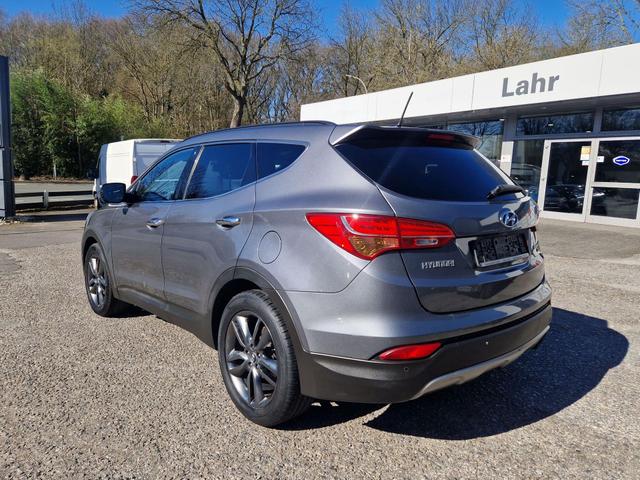 Hyundai SANTA FE 2.2 CRDI Premium 4WD - Verkauf im Kundenauftrag! 