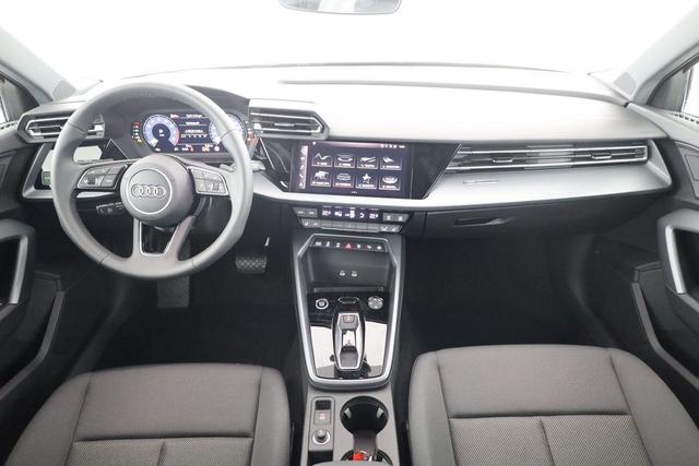 Audi A3 Sportback 35 TFSI S-Tronic, AHK, Kamera, ACC, Sitzheizung, 4-J Garantie 