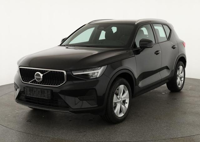 Volvo XC40 - Core 2WD B3 Mild-Hybrid Core, Navi, LED, Winter, Kamera, el. Klappe