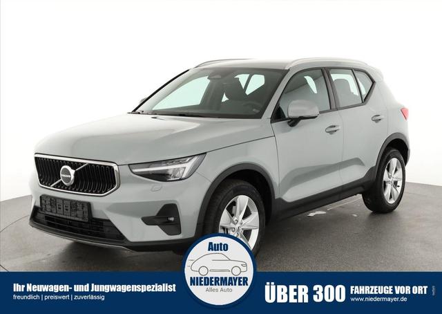 Volvo XC40 - Core 2WD B3 Mild-Hybrid Core, Navi, LED, Winter, Kamera, el. Klappe