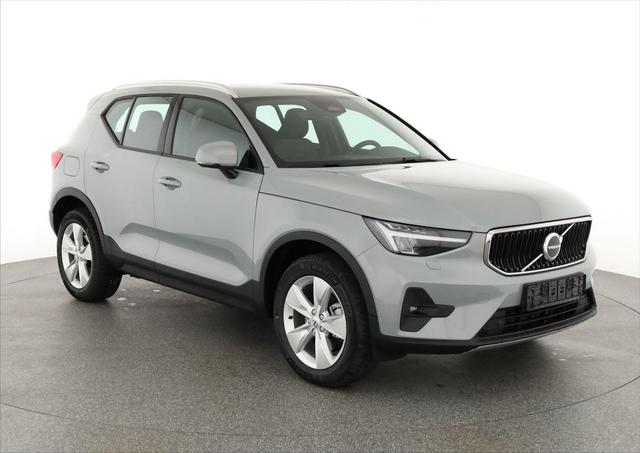 Volvo XC40 Core 2WD B3 Mild-Hybrid Core, Navi, LED, Winter, Kamera, el. Klappe 