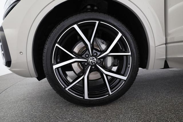 Volkswagen Touareg 3.0 TDI 210 kW 4Motion R-Line V6 Black, 22-Zoll, Dynaudio, HuD, Luft, Standheizung 