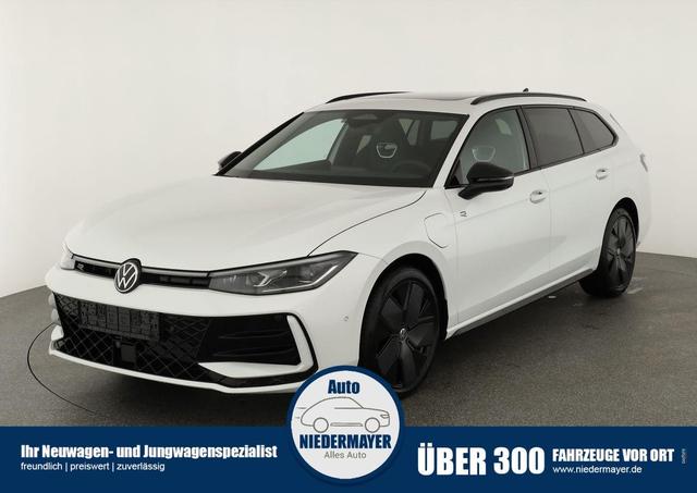 Volkswagen Passat Variant - 1.5 TSI eHybrid 200 kW R-Line Black, Pano, AHK, AreaView, 19-Zoll