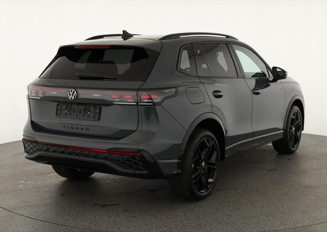 Volkswagen Tiguan 1.5 TSI eHybrid 200 kW R-Line Black, Pano, 20-Zoll, AHK, AreaView, 5-J Garantie 
