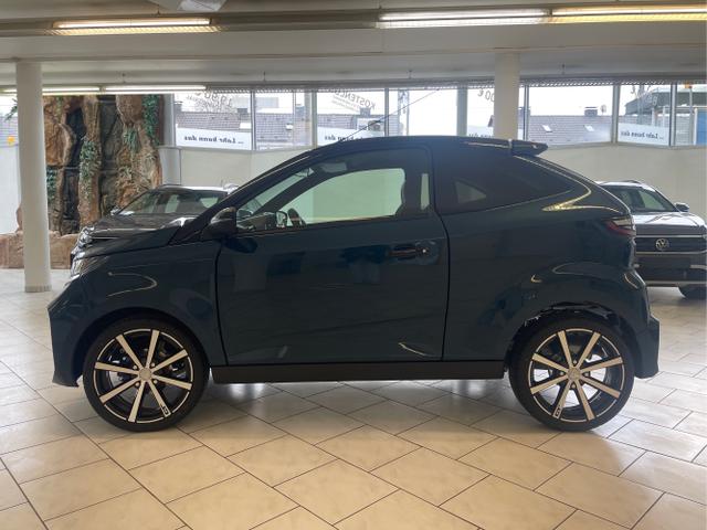 Aixam / Ambition Coupé GTi Diesel E5+ / Grau / Kleinwagen / petrolmetallic / 