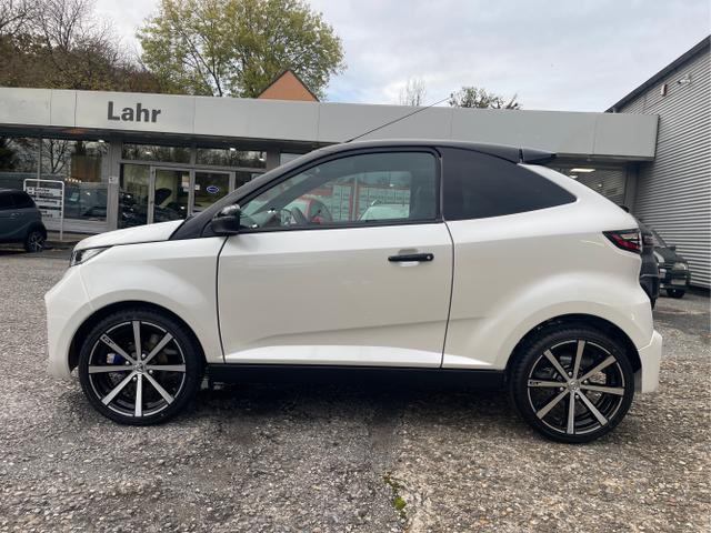 Aixam / Ambition Coupé GTi Diesel E5+ / Weiß / Kleinwagen / perlmuttweiss / 