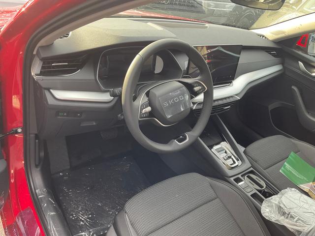 Skoda Octavia Combi 2.0 TDI 110 kW Selection DSG Selection, Navi, AHK, el. Klappe, 5-J Garantie 