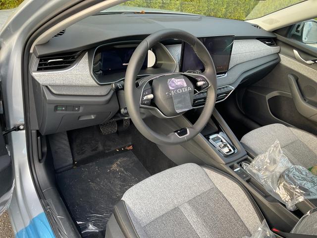 Skoda Octavia Combi 2.0 TDI 110 kW Selection DSG Selection, Navi, Pano, AHK, Teilleder, 5-J Garantie 