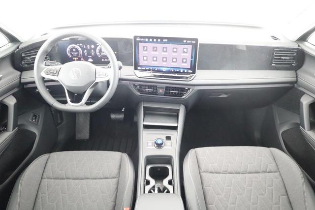 Volkswagen Tiguan 1.5 eTSI 110 kW Life DSG Life, Navi, AHK, easyOpen, LED-Plus, Kamera 
