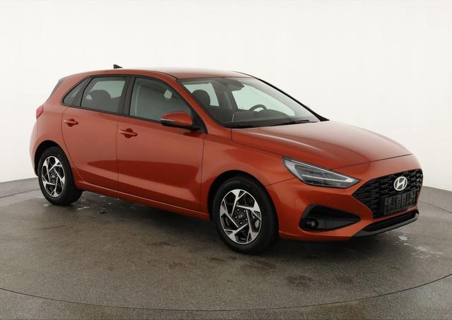 Hyundai i30 1.0 T-GDI DCT Family, Navi, Kamera, LED, 16-Zoll, Winterpaket, 1. Hand 