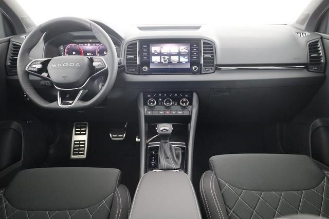Skoda Karoq Sportline 4x4 2.0 TDI DSG Sportline, Pano, AHK, Matrix, Navi, 5-J. Garantie 