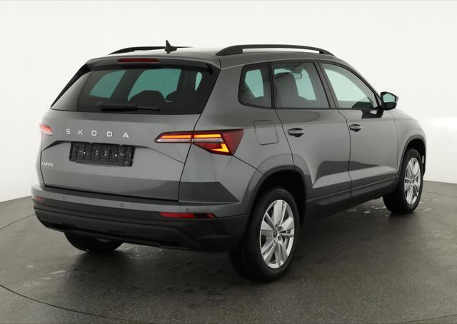 Skoda Karoq 1.5 TSI DSG 130 Jahre, AHK, el. Klappe, Kamera, Ladeboden, Winter 