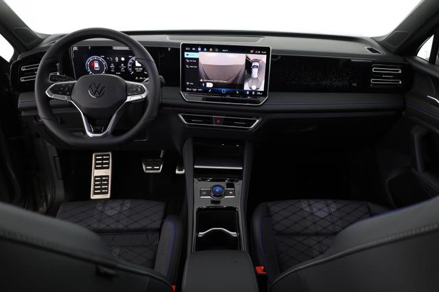 Volkswagen Tiguan 2.0 TSI 195 kW 4Motion R-Line DSG 4M Black, AHK, IQ.Light, AreaView, 20-Zoll, Navi 