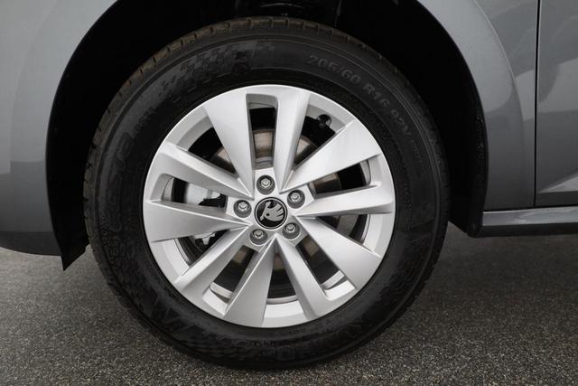 Skoda Kamiq Selection 1.5 TSI Selection, AHK, 16-Zoll, Kamera, Winter, 4-J Garantie 