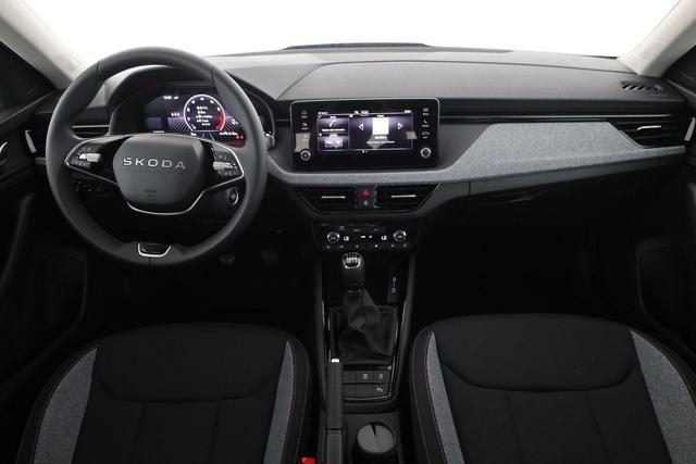 Skoda Kamiq Selection 1.5 TSI Selection, AHK, 16-Zoll, Kamera, Winter, 4-J Garantie 