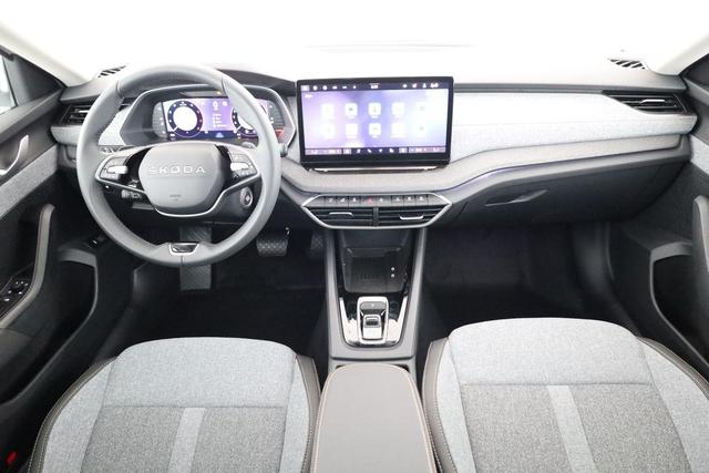 Skoda Octavia Combi 2.0 TDI 110 kW Selection DSG Selection, Navi, Pano, AHK, Teilleder, 5-J Garantie 