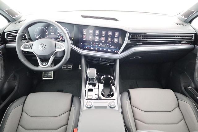 Volkswagen Touareg 3.0 TDI 210 kW 4Motion R-Line V6 4M Black, AHK, 22-Zoll, Dynaudio, HuD, Luft, Standheizung 